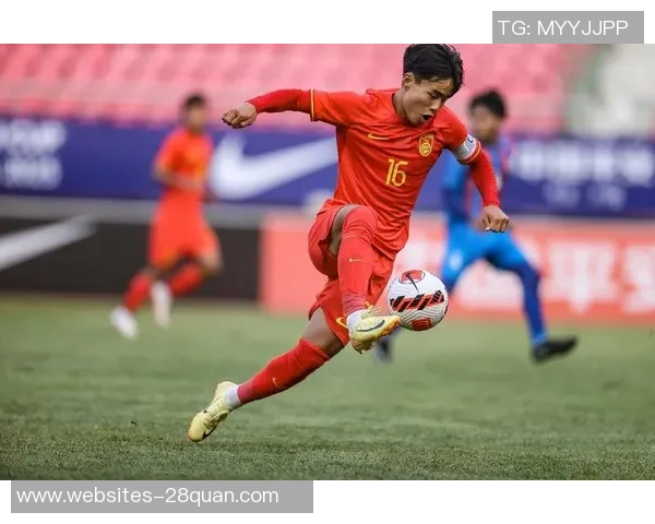 中国对马尔代夫足球比赛精彩直播全程回顾与分析 中国对马尔代夫足球比赛精彩直播全程回顾与分析